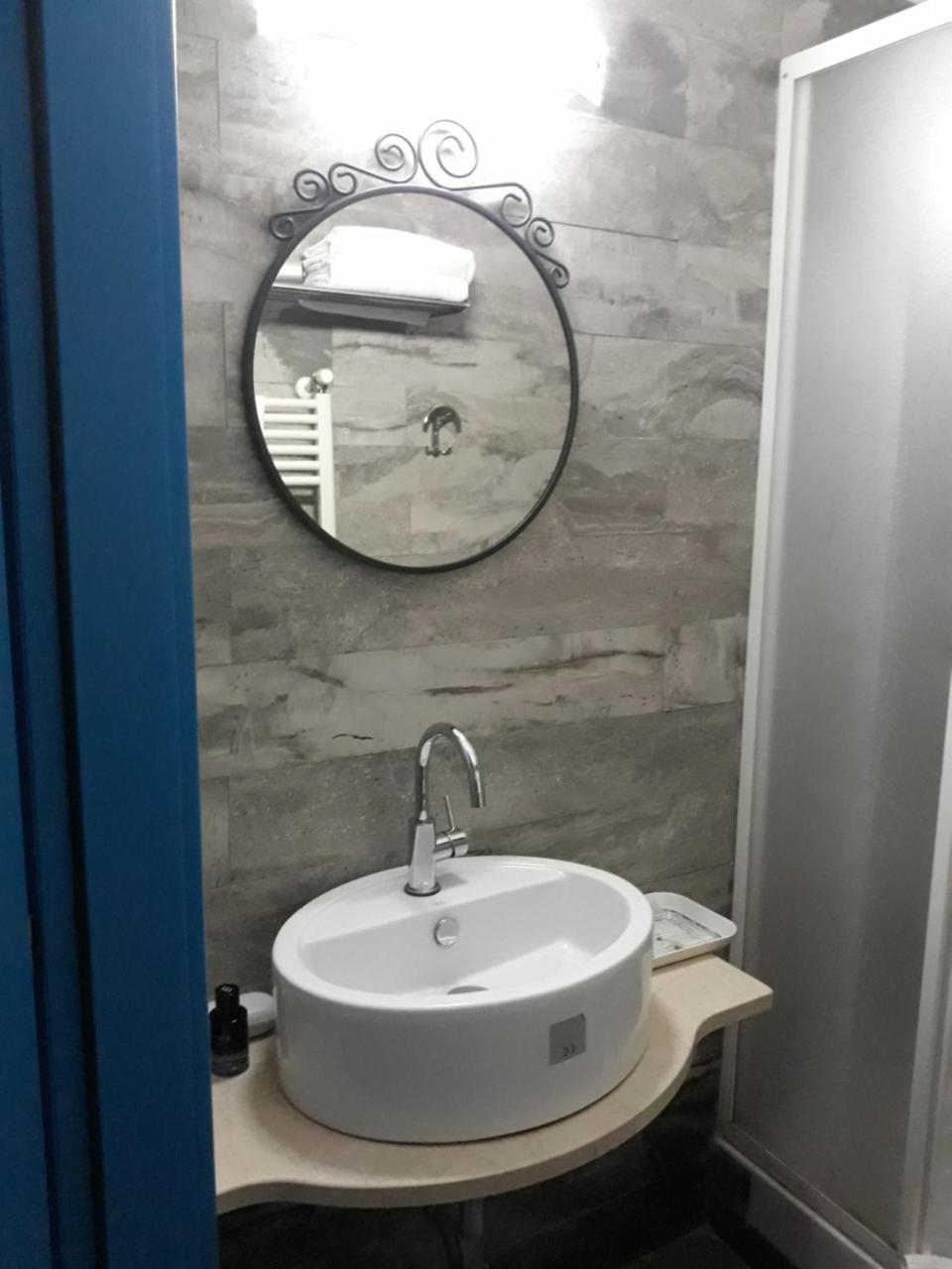 فندق Sira House Milano المظهر الخارجي الصورة